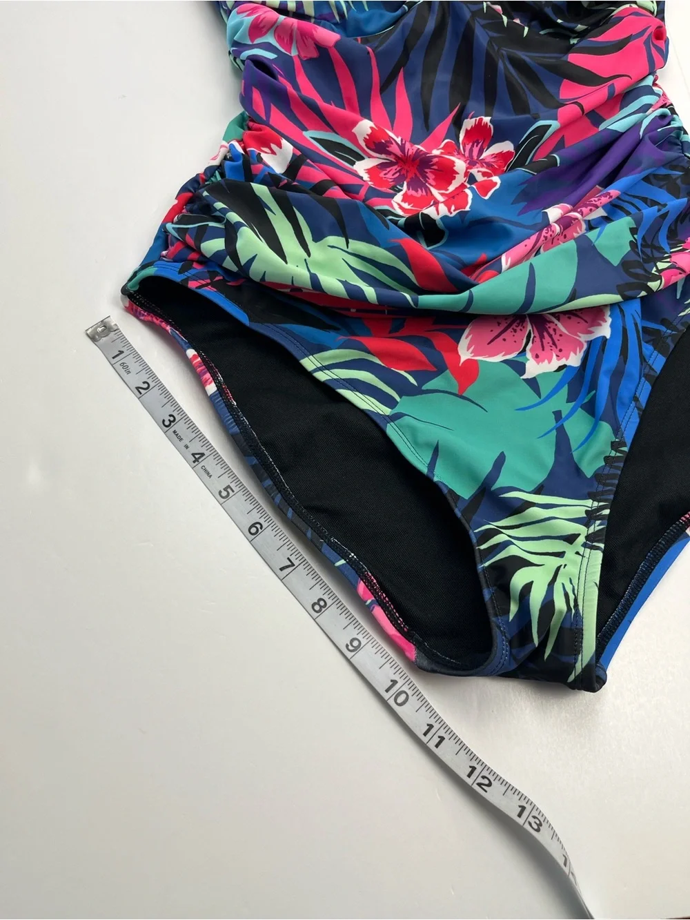 Bleu Rod Beattie Tropical Floral One-Piece Swimsuit Pink Blue Underwire Women 10